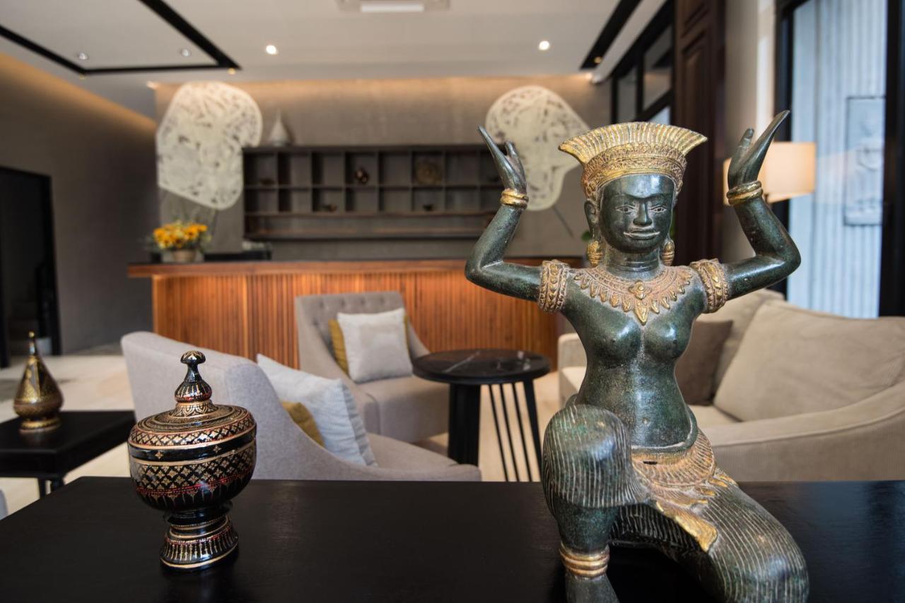 Hotel Glow Park Grand Royal Palace