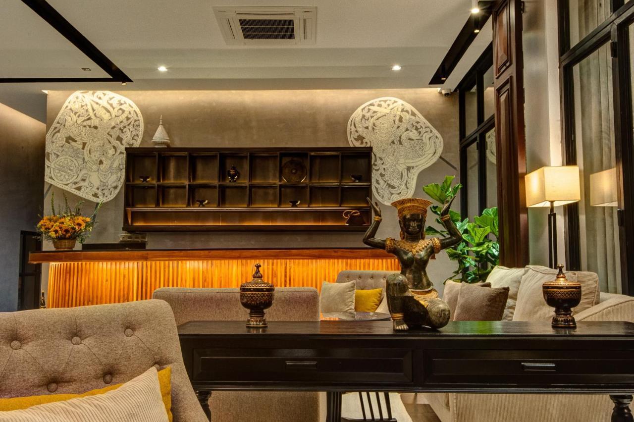Glow Park Grand Royal Palace 4* Phnom Penh