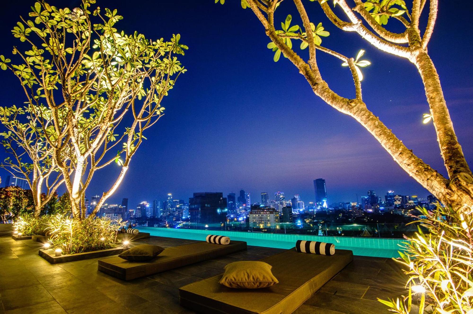 Hotel Glow Park Grand Royal Palace